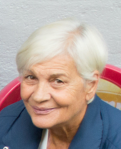 Fila_a_Antonia